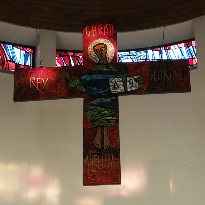 Kreuz in der Kapelle des ehemaligen Klarissenklosters Wilnsdorf. © Sr. Elisabeth Bäbler.