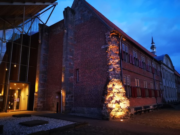 Kloster Frenswegen bei Nacht