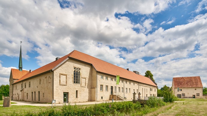 DA, Kunsthaus Kloster Gravenhorst. Foto: Münsterland e. V. / Philipp Fölting. DA, Kunsthaus Kloster Gravenhorst. Foto: Münsterland e. V. / Philipp Fölting.