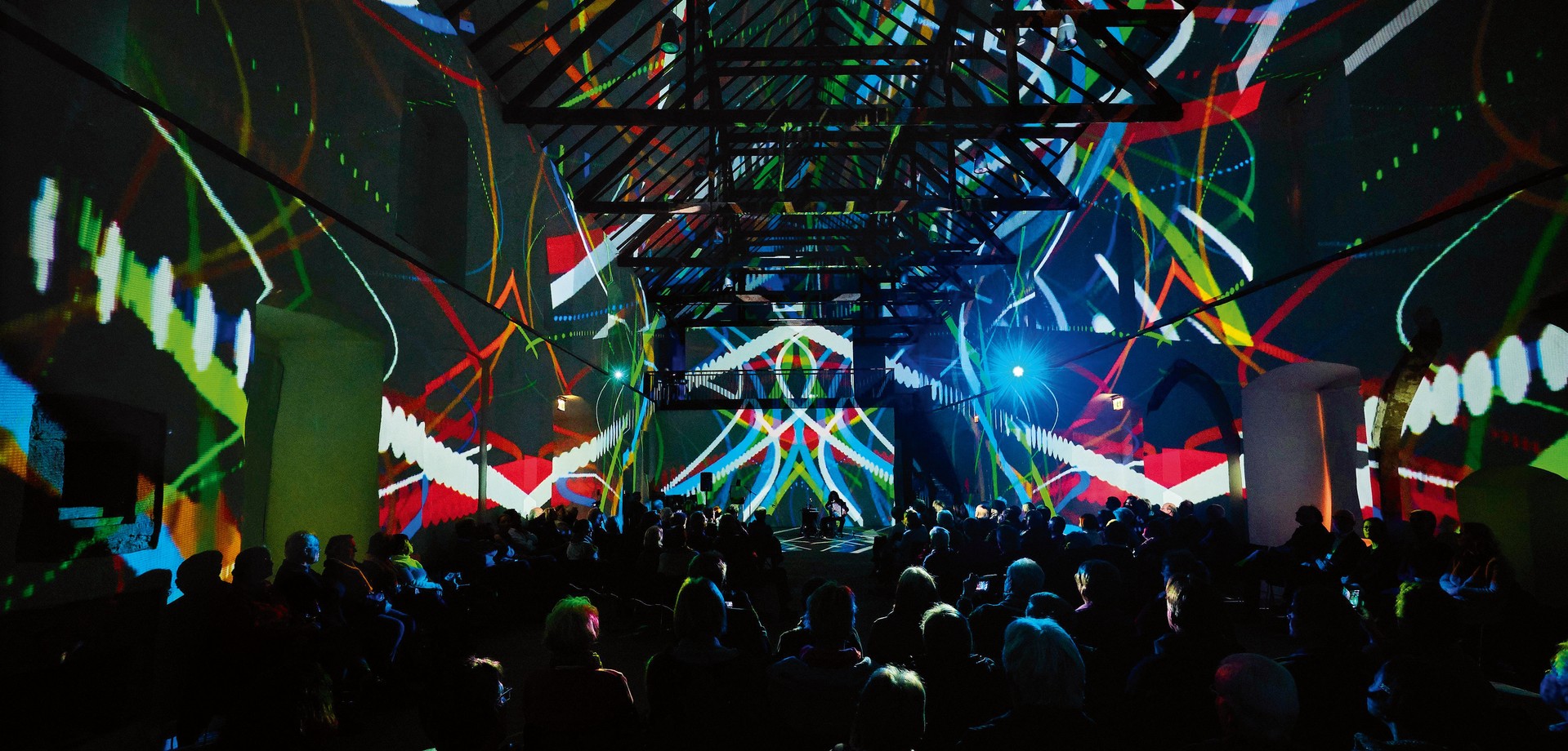 Lichtinstallation von Kurt Laurenz Theinert im DA, Kunsthaus Kloster Gravenhorst 2019. © Michael Jezierny.