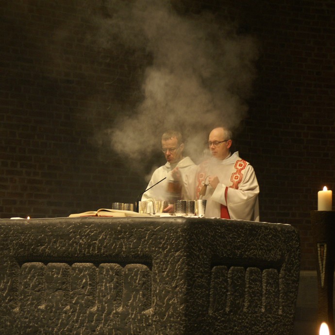 Gottesdienst in der Abtei Königsmünster (vergrößerte Bildansicht wird geöffnet)