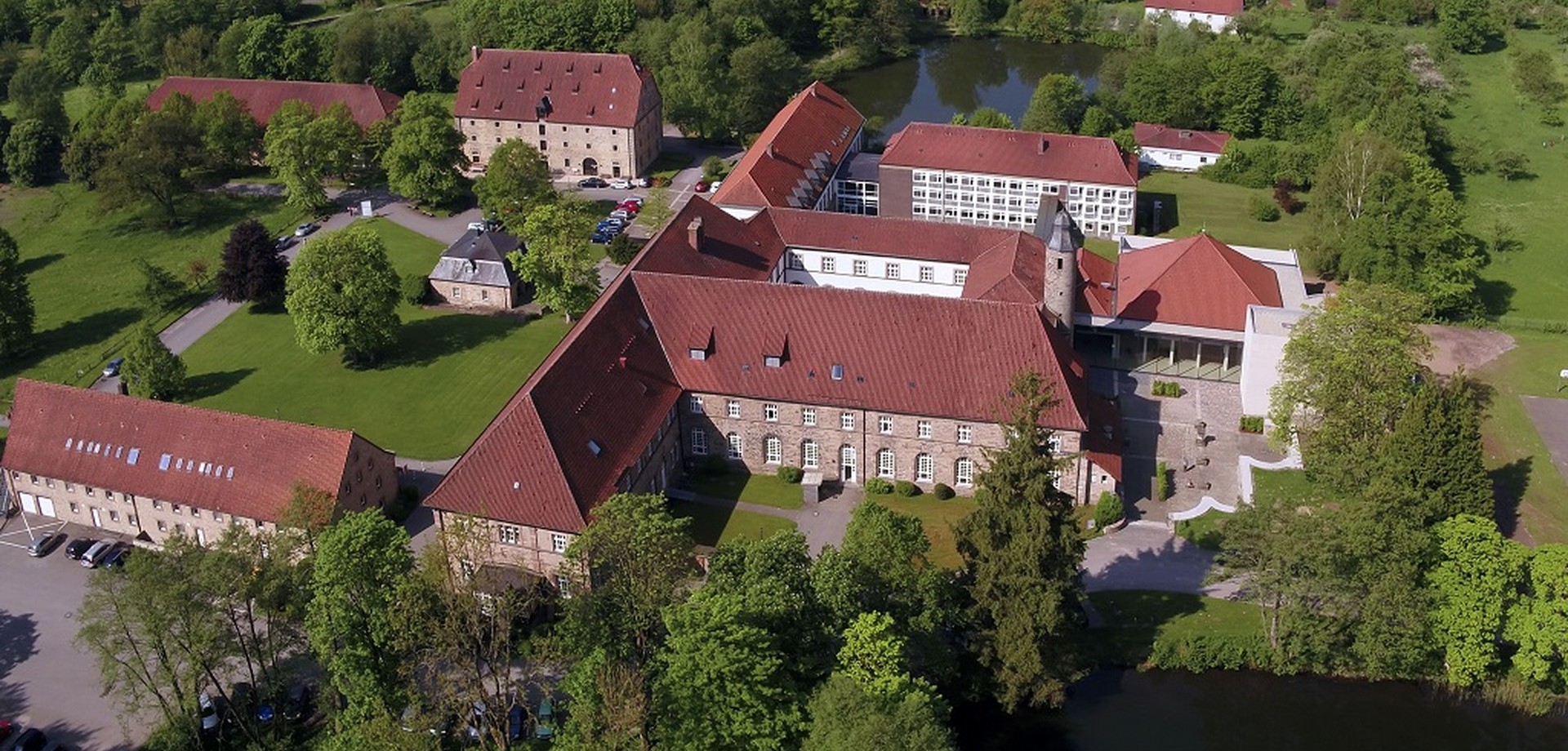 Luftbild der Klosteranlage. © www.braun-media.de.